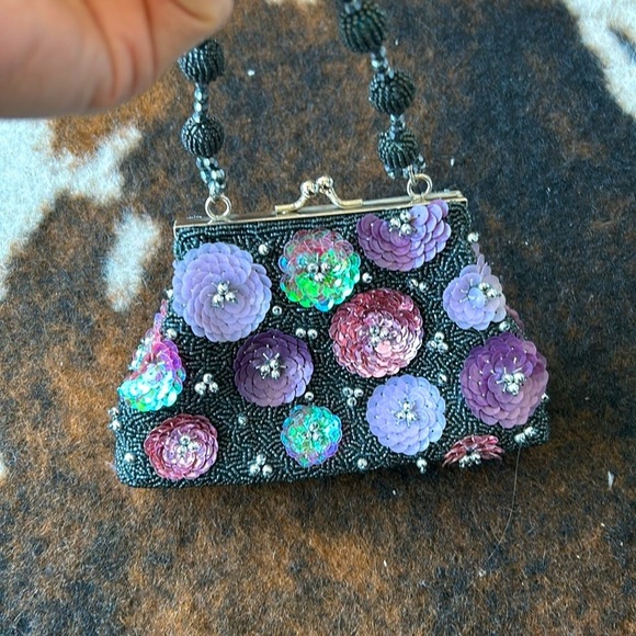 Handmade Bijoux Sequin Pearl & Zircon Bag | Made in Italy | Luxury Evening Bag - Picture 4 of 9